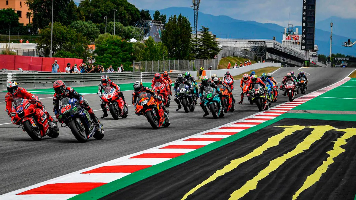 Circuit de Barcelone/Catalunya avec le Starteam Racing !